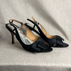 With Box Badgley Mischka Black Satin Slingback heels, sz 8.5